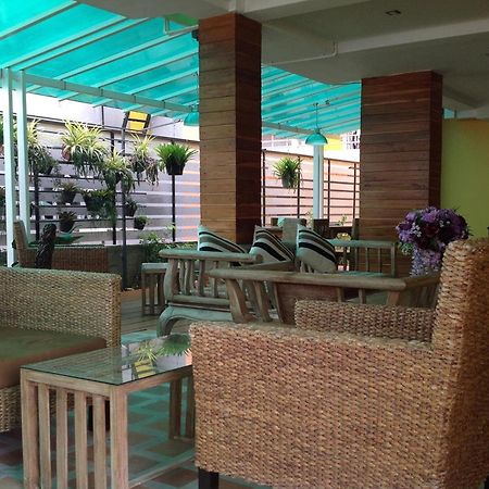 Yellow Tique Hotel Lampang Dış mekan fotoğraf
