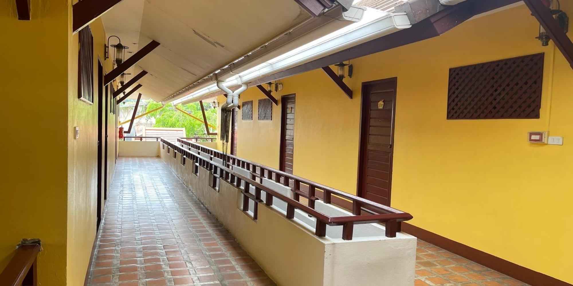 Yellow Tique Hotel Lampang Dış mekan fotoğraf